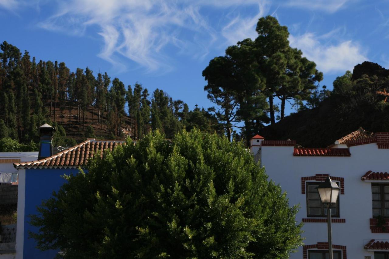 La Palma Hostel By Pension Central フエンカリエンテ・デ・ラ・パルマ エクステリア 写真