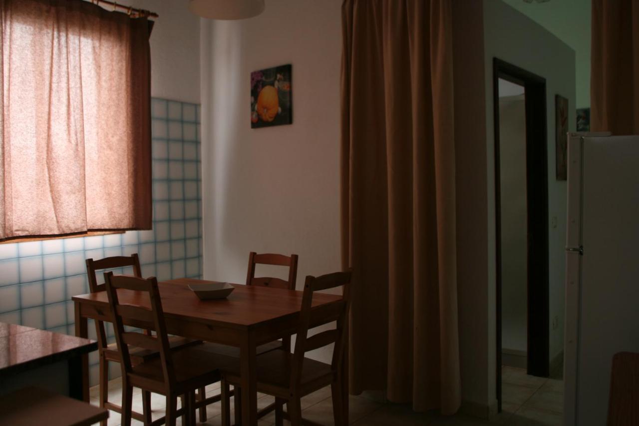 La Palma Hostel By Pension Central フエンカリエンテ・デ・ラ・パルマ 部屋 写真