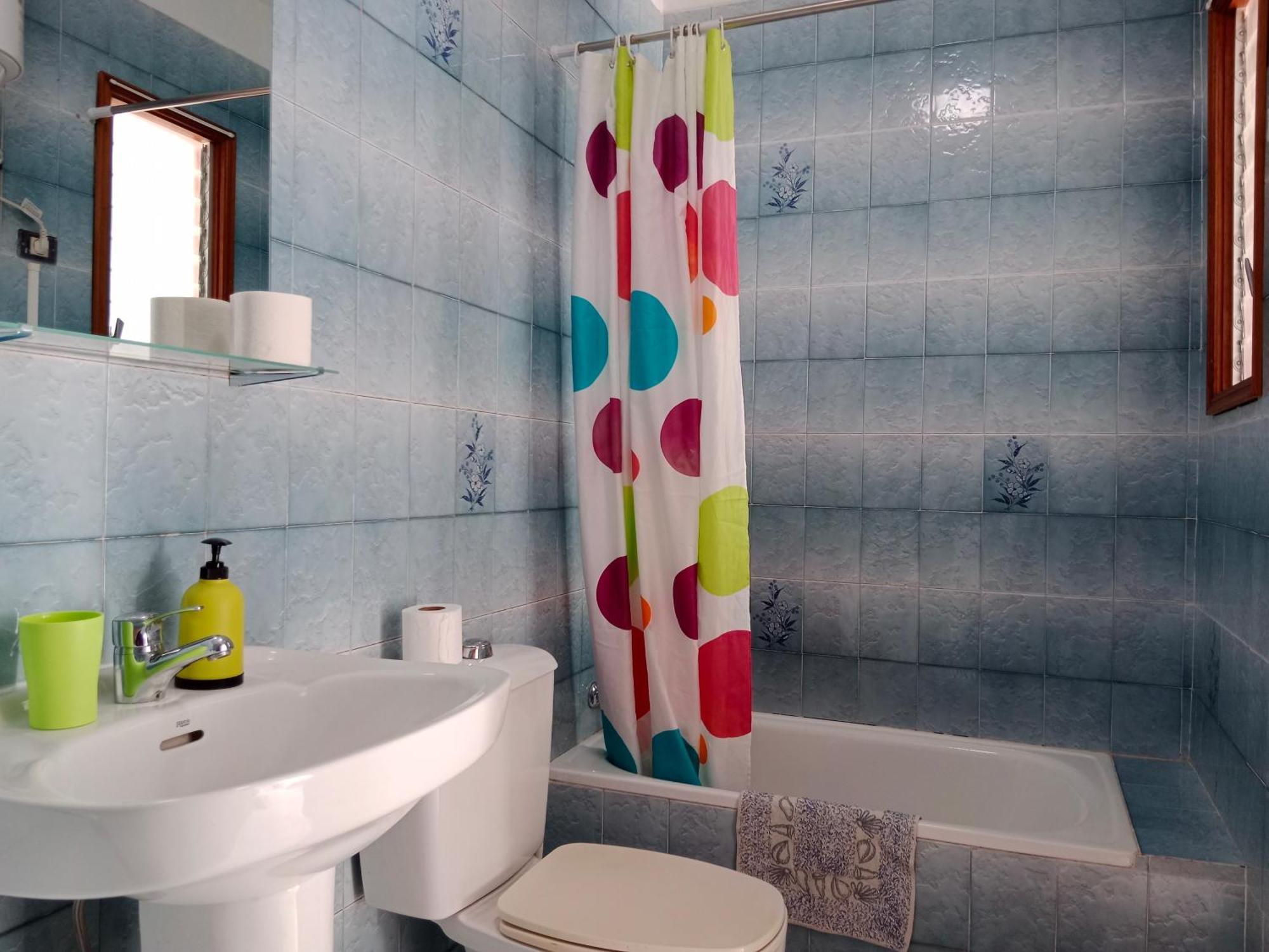 La Palma Hostel By Pension Central フエンカリエンテ・デ・ラ・パルマ エクステリア 写真